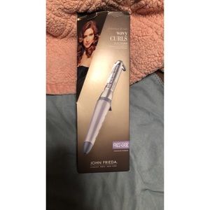 John Frieda curling wand
